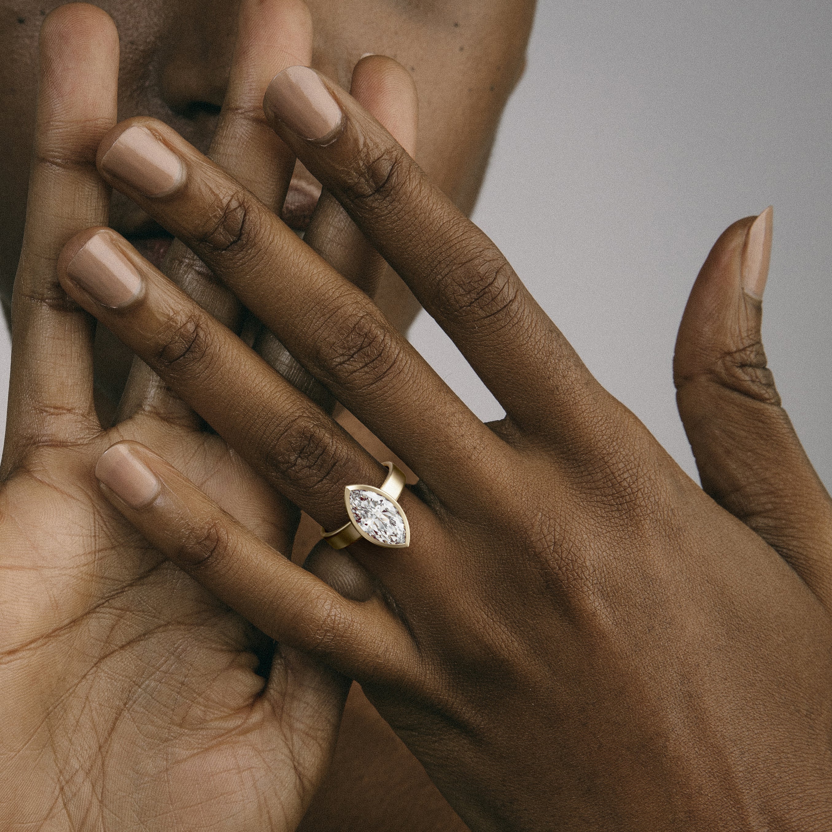 Made to order Bezel Wide Engagement Ring with Marquise 1.0ct 2.0ct 3.0ct lab grown canadian diamond 14k 18k SHW best jewelry stores near me