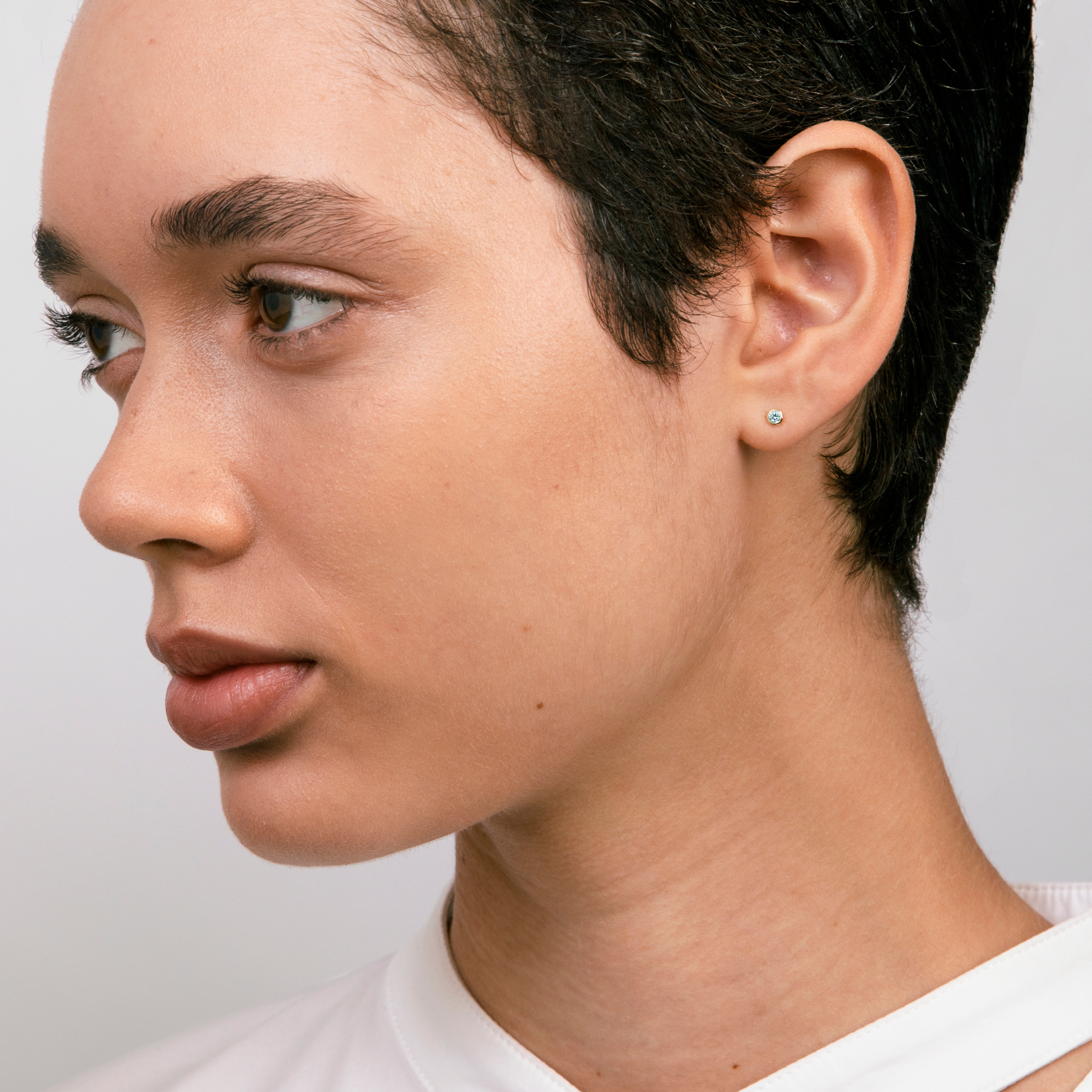 Simple gold stud earring for daily wear cool modern minimal SHW NYC handcrafted fine jewelry solid yellow white rose gold