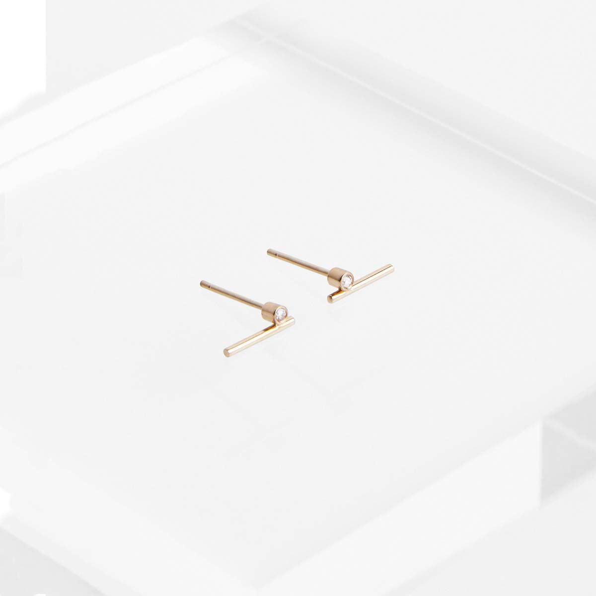 Livi Small Studs with Sapphires