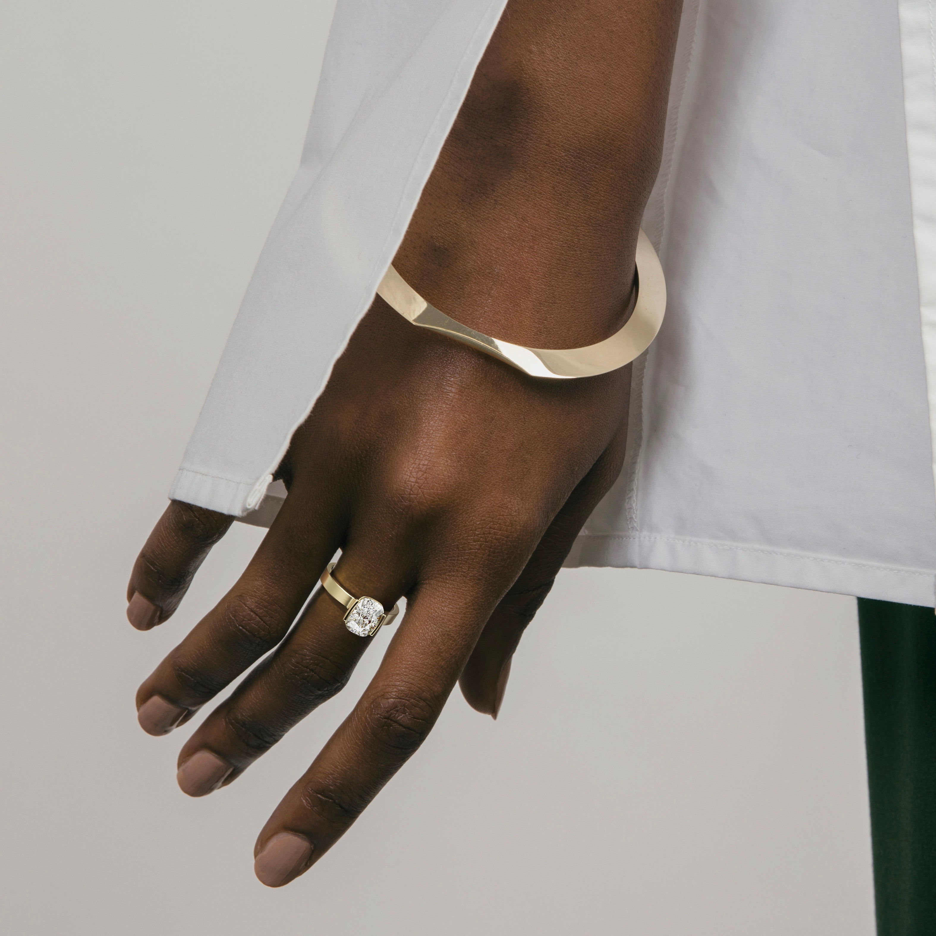 Silvi Ring with 2.01ct Lab-grown Diamond in Gold