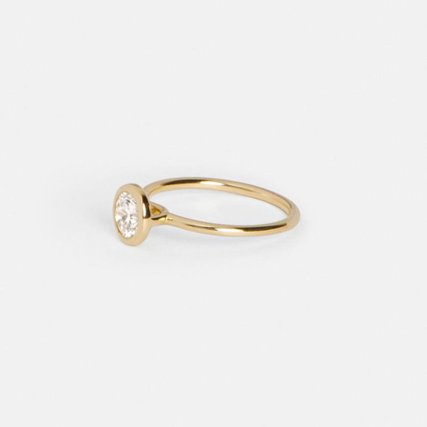 Arti Alternative Ring in 14k Gold set with a 0.9ct round brilliant cut natural diamond By SHW Fine Jewelry NYC