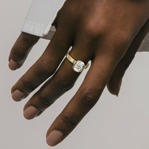Silvi Ring with 2.01ct Lab-grown Diamond in Gold