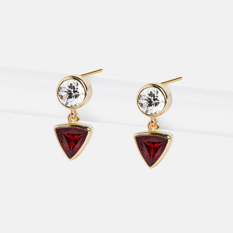 Supi Earrings with Garnets