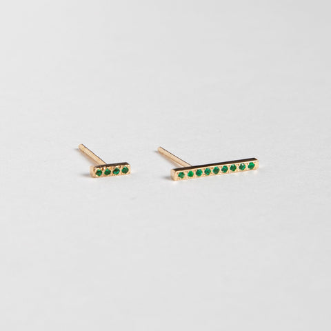 Vilko Plain Stud in 14k Yellow Gold set with Emerald by SHW Fine Jewelry