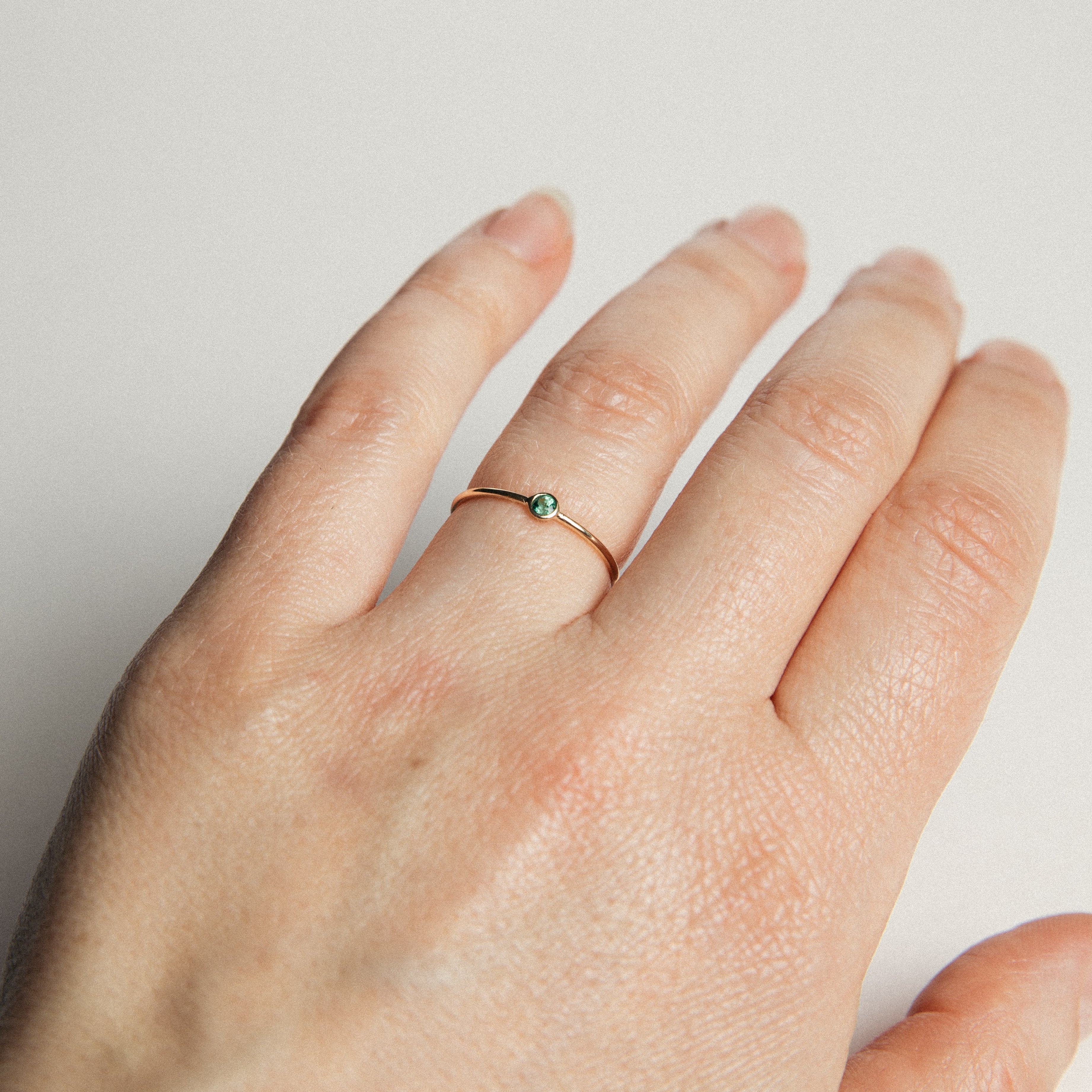 Large Kaya Ring with Emerald