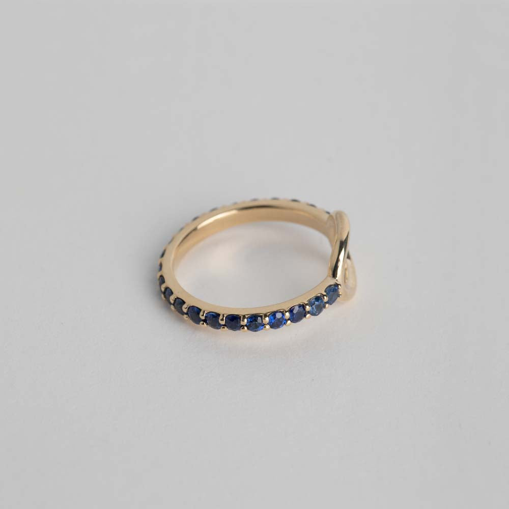 Handmade Fara Ring in 1sustainable 4 karat yellow gold set with sapphires made in NYC by SHW fine Jewelry
