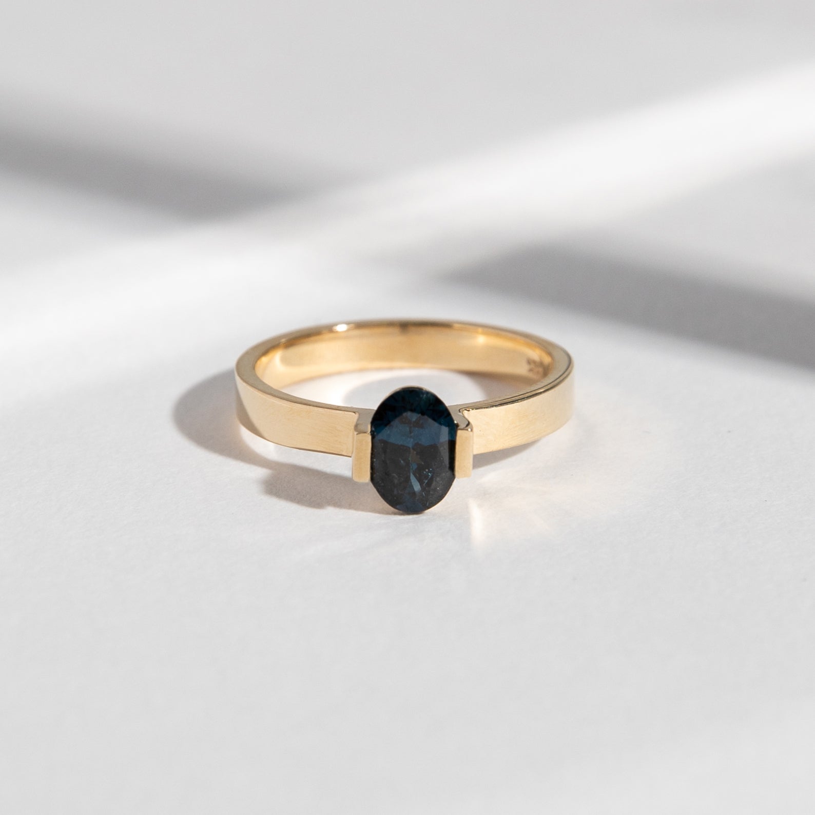 Silva Minimalist Ring in 14k Gold set with a 1ct  oval cut sapphire By SHW Fine Jewelry NYC